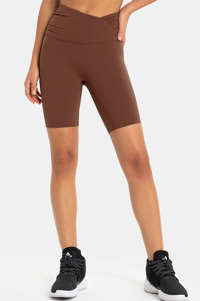 High Rise Shorts, V-Waist